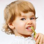 Как ухаживать за полостью рта малыша с 3х лет